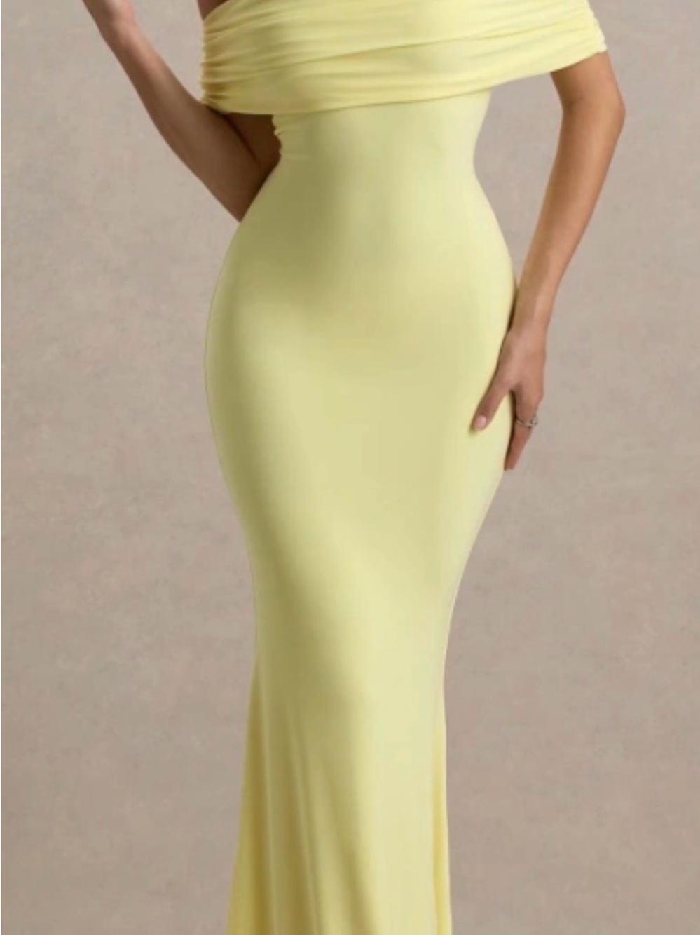 Club London- Cloe yellow Bardot Maxi dress In Color Duckling